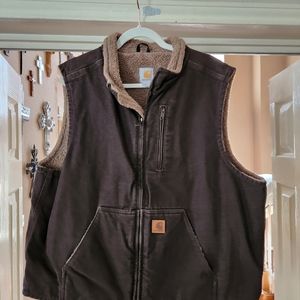 Carhartt Sherpa lined brown vest